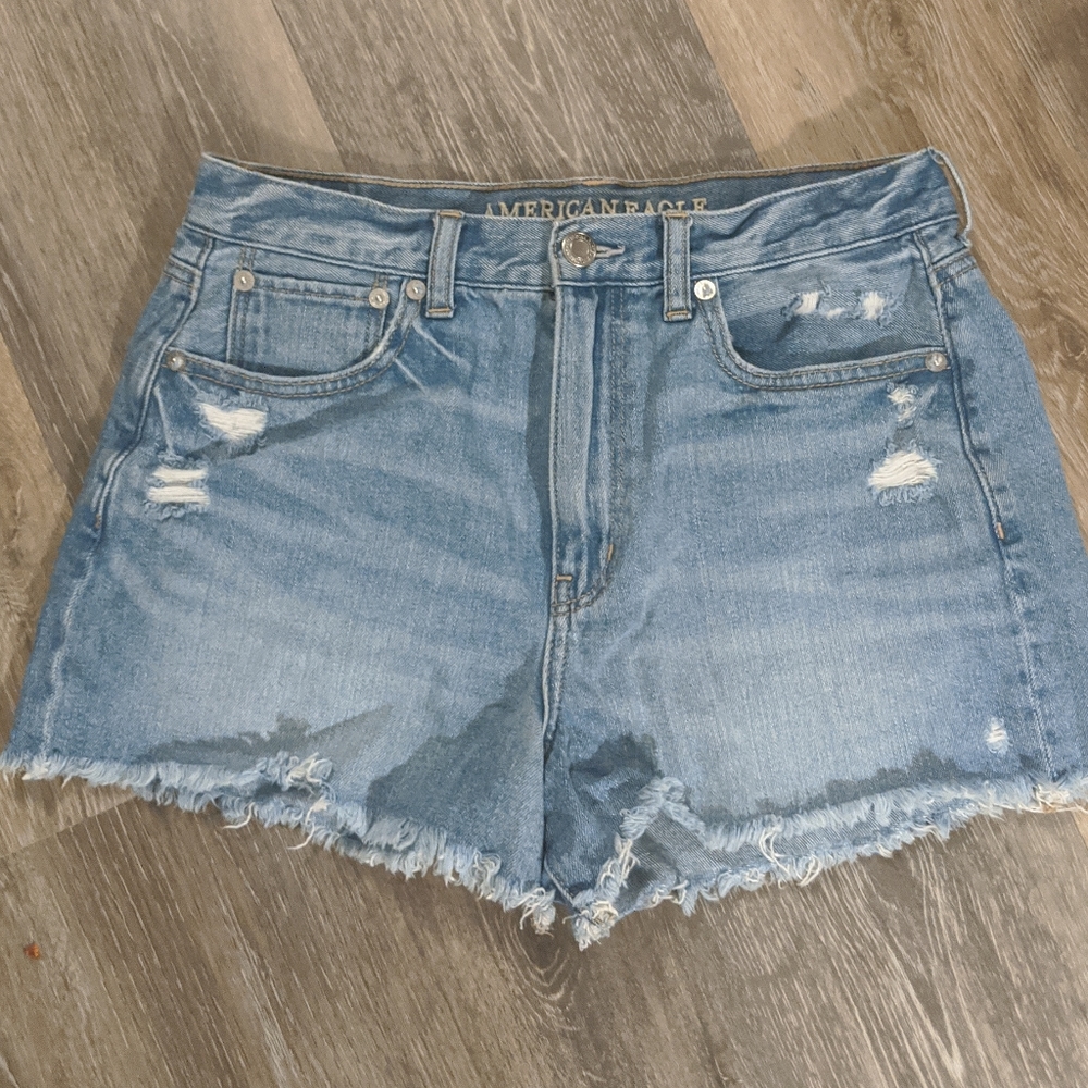 American Eagle Mom shorts